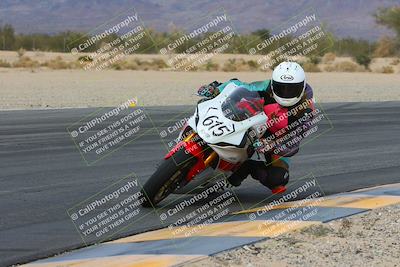 media/Jan-19-2024-Apex Assassins-CVMA Friday (Fri) [[74e94f2102]]/Racer 3/Session 4 Turn 6 Inside/